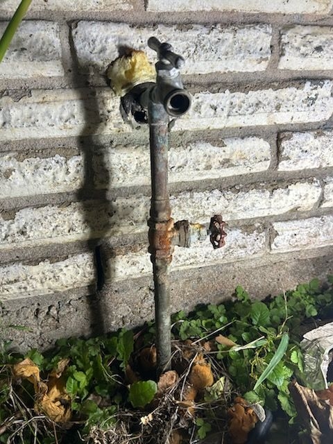 exterior pipe before seabrook tx